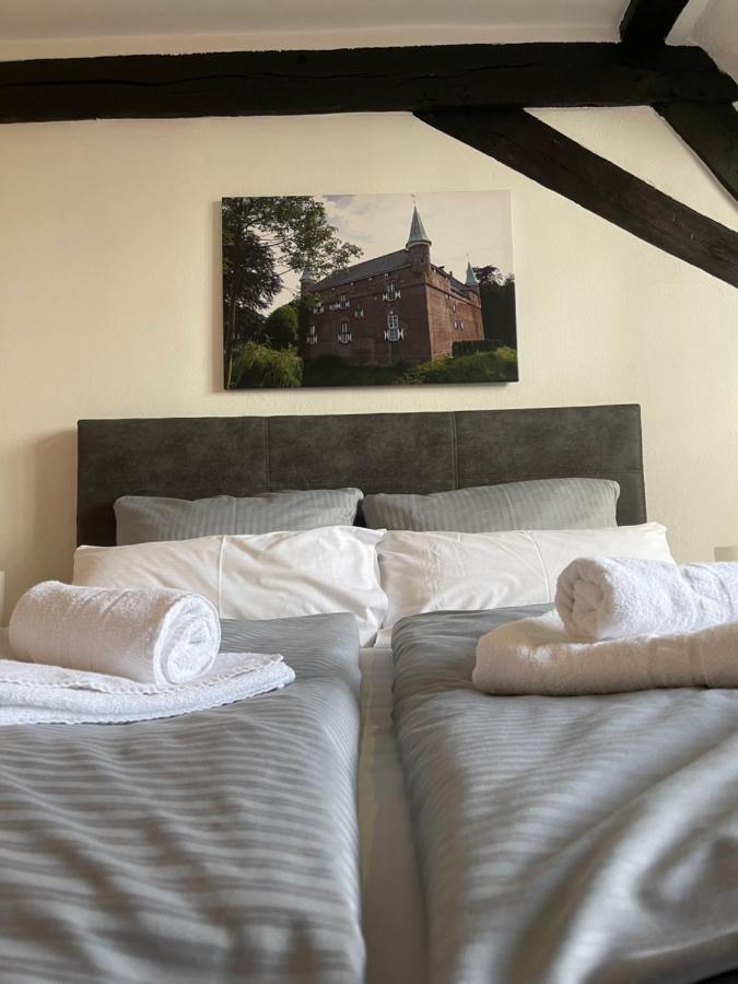 Hotel Schloss Walbeck Geldern Ngoại thất bức ảnh